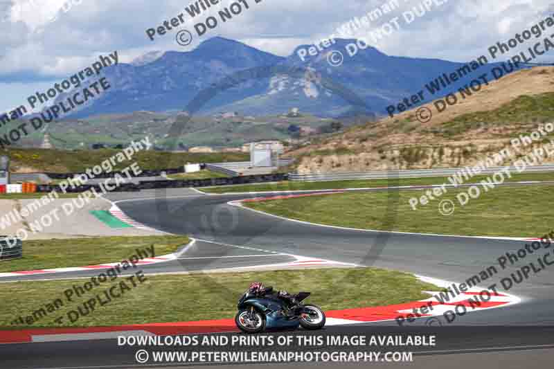cadwell no limits trackday;cadwell park;cadwell park photographs;cadwell trackday photographs;enduro digital images;event digital images;eventdigitalimages;navarra;no limits trackdays;peter wileman photography;racing digital images;trackday digital images;trackday photos